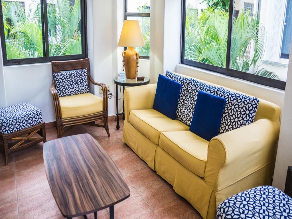 Royal Palms 6 Vacation Rental - RedAwning