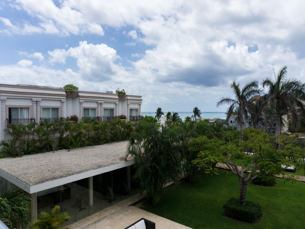 Magia Playa 202 F Vacation Rental - RedAwning