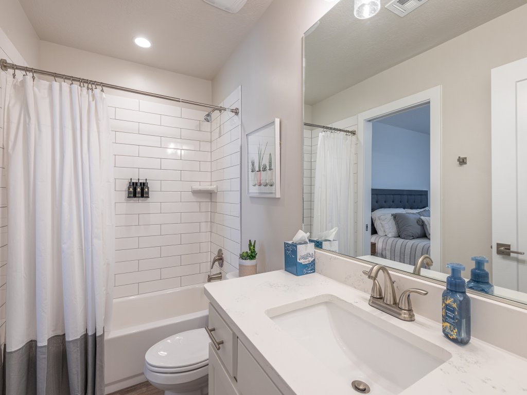 Sunshine Oasis Vacation Rental in St. George - RedAwning