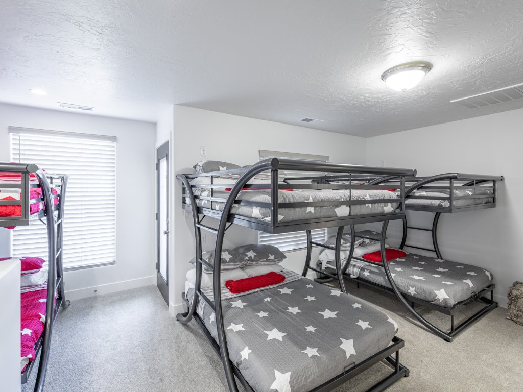 Our Happy Place Vacation Rental in St. George - RedAwning