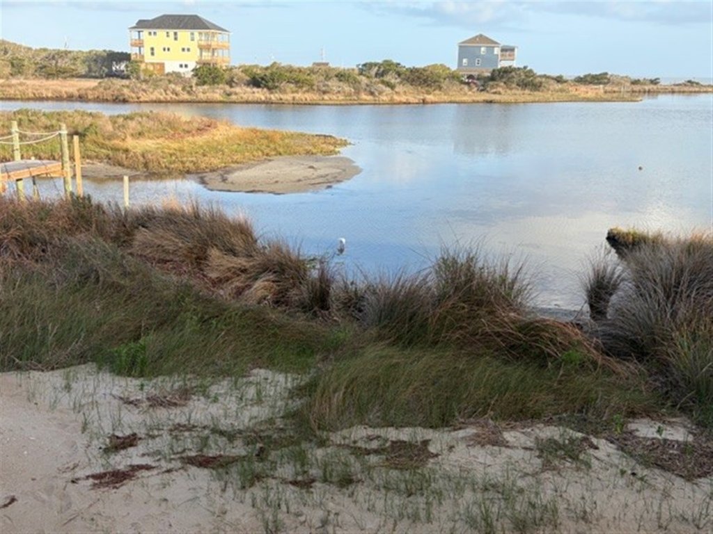 SW1 STARFISH Vacation Rental in Hatteras - RedAwning