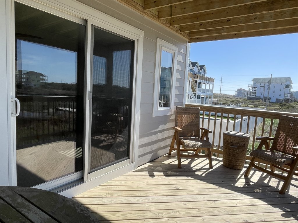 SW1 STARFISH Vacation Rental in Hatteras - RedAwning