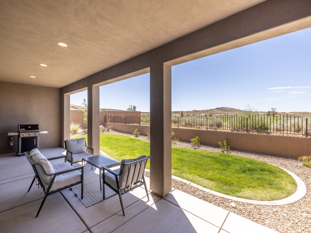Hideaway On The 2nd Green Vacation Rental in St. George - RedAwning
