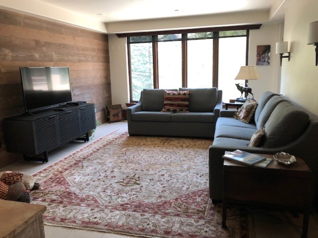 Luxurious 1BR+Loft - Ski-in/Ski-out Access to Beaver Creek Vacation Rental in Beaver Creek - RedAwning