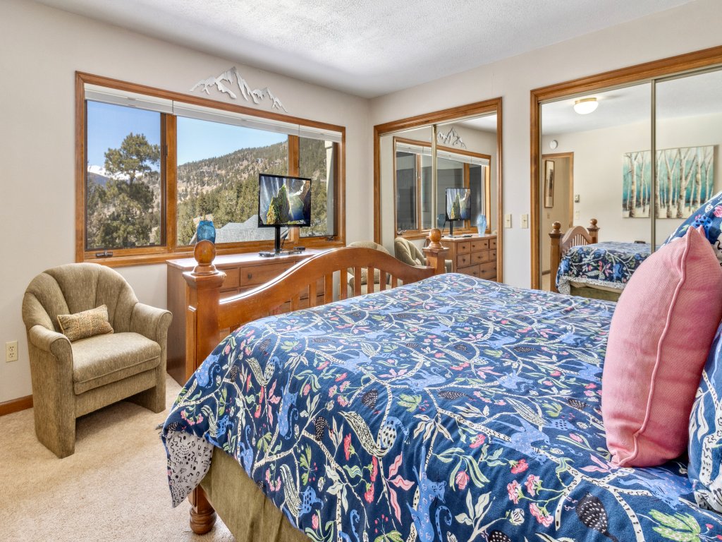 Primavista Vacation Home at Windcliff Vacation Rental in Estes Park - RedAwning