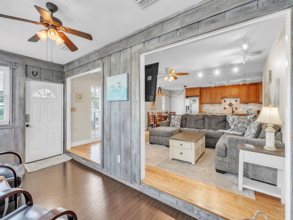 1 Step Closer Vacation Rental in Holmes Beach - RedAwning
