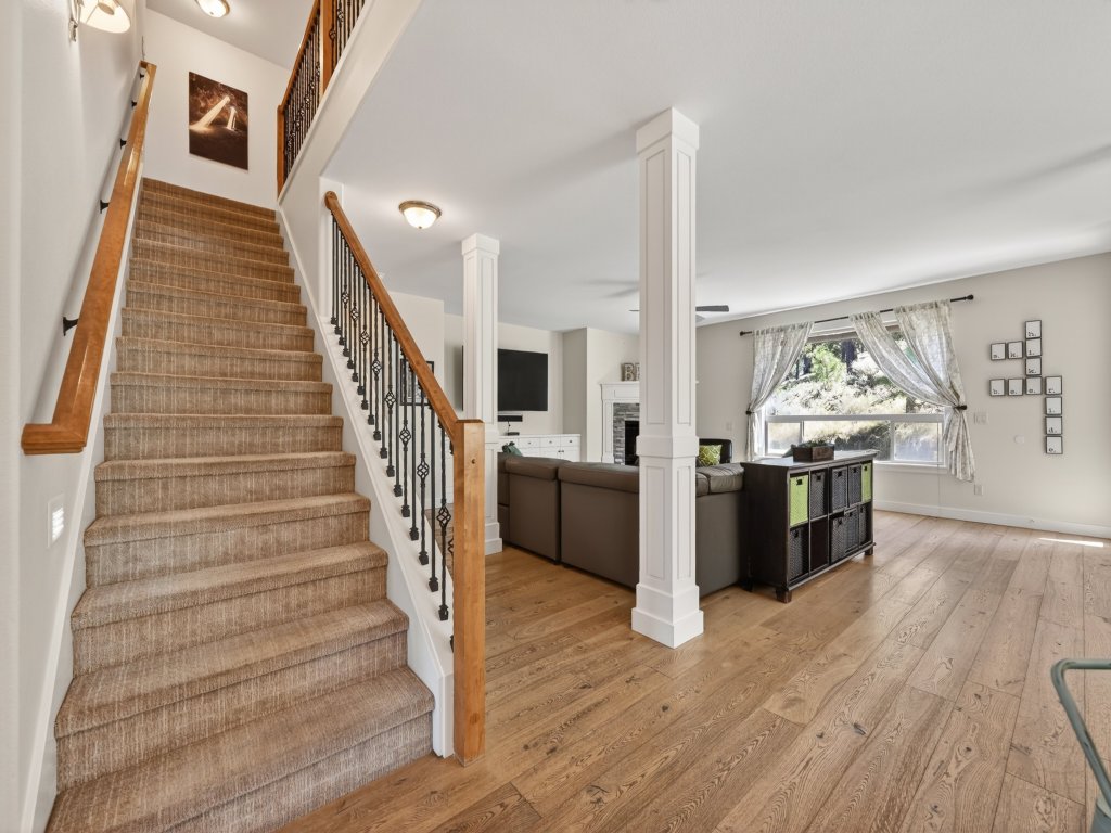Flagline Trail Vacation Rental in Bend - RedAwning