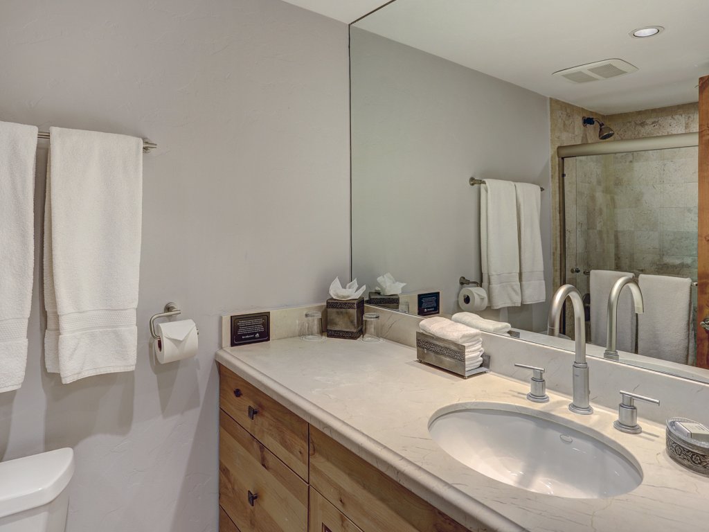 The Lodge at Vail 2 BR Condo in the Heart of Vail Save 20% on 7+ Nights! Vacation Rental in Vail - RedAwning