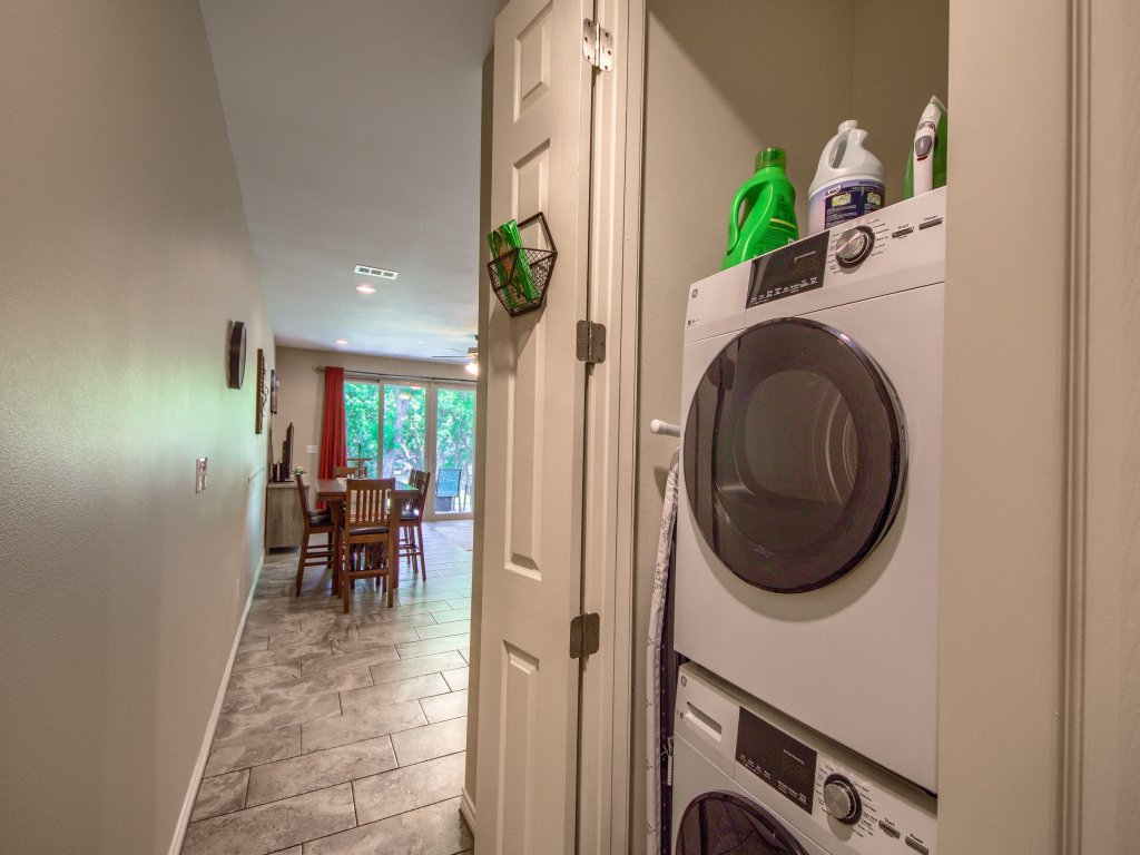 RG 111 Guadalupe Fortress of Awesome Vacation Rental in New Braunfels - RedAwning