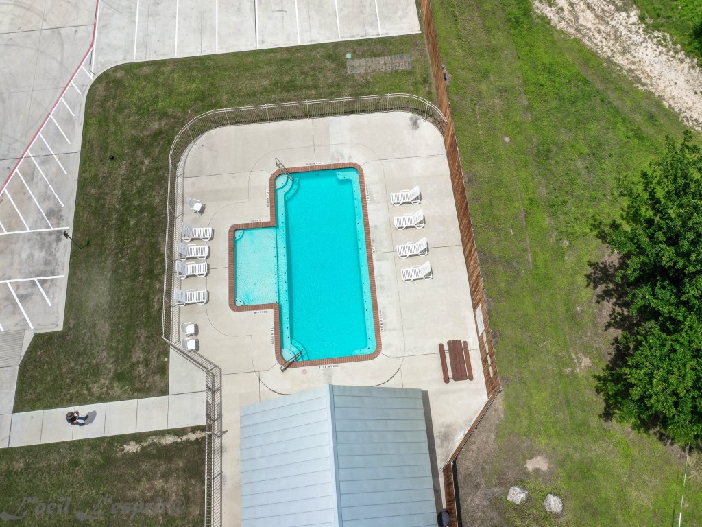 RG 111 Guadalupe Fortress of Awesome Vacation Rental in New Braunfels - RedAwning