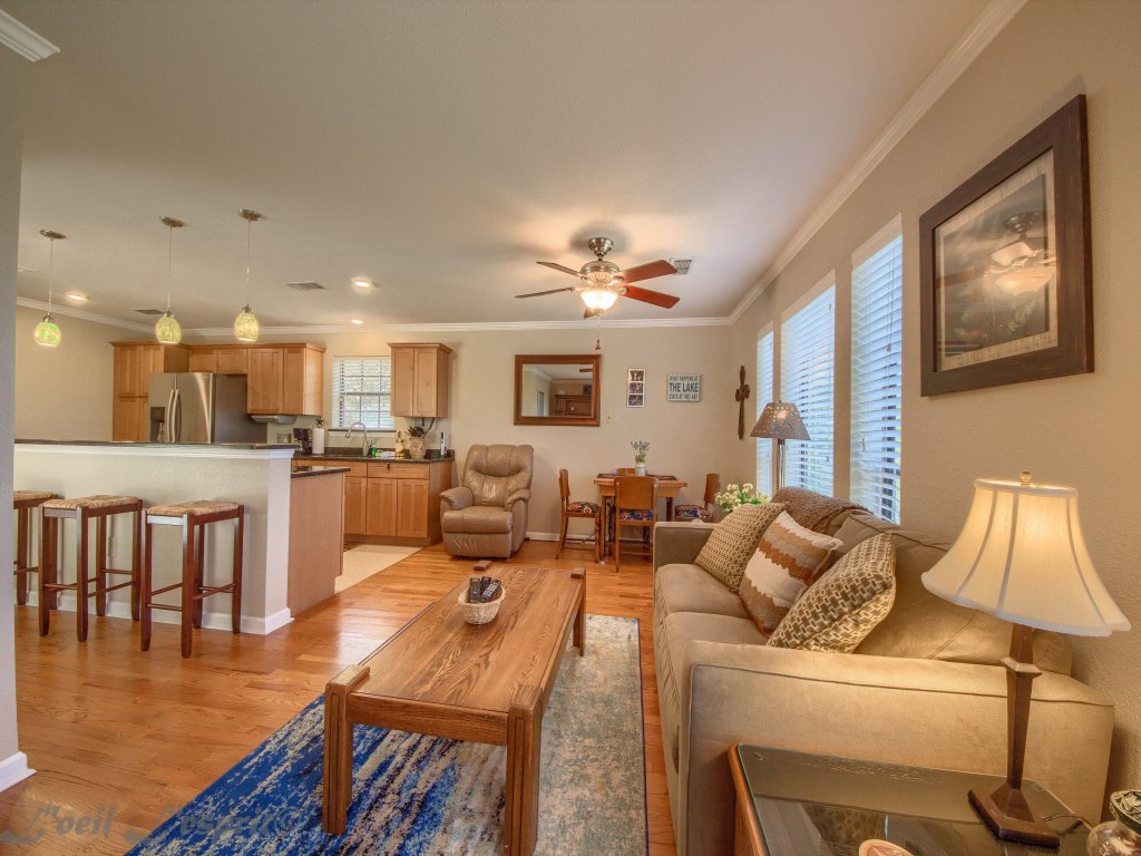 CL 2459 Yellow Rose  Vacation Rental in Canyon Lake - RedAwning