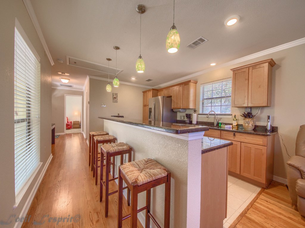 CL 2459 Yellow Rose  Vacation Rental in Canyon Lake - RedAwning