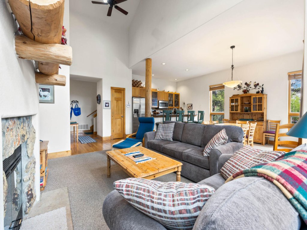 WaterDance 475A Vacation Rental in Colorado - RedAwning