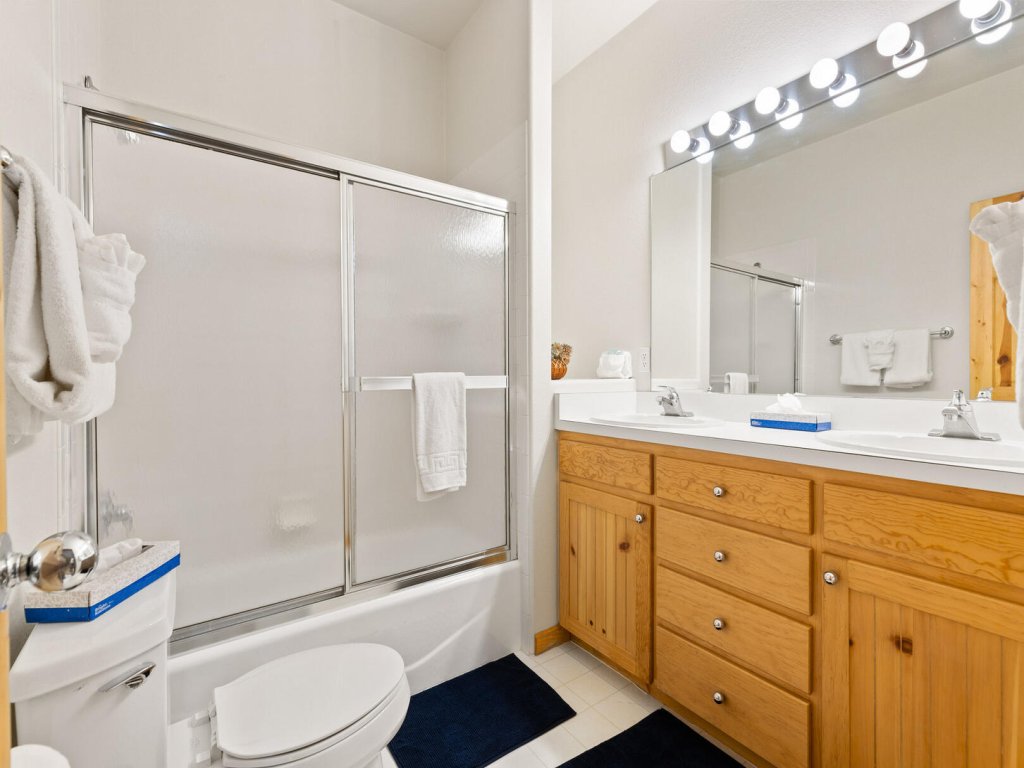 WaterDance 475A Vacation Rental in Colorado - RedAwning