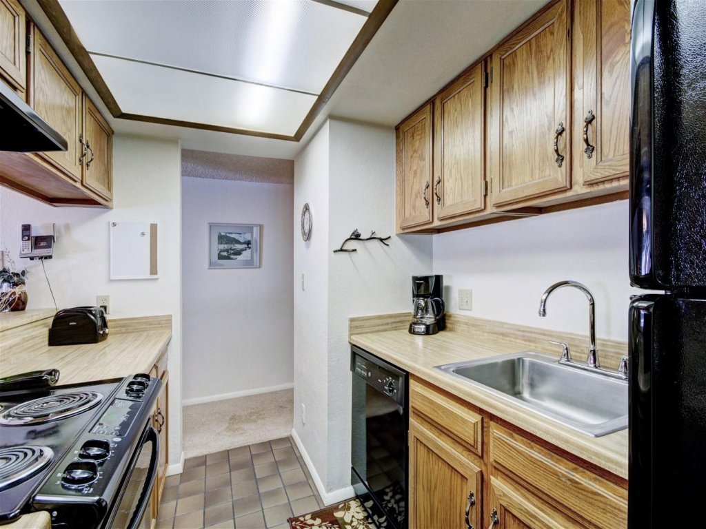 Mountainside 162H Vacation Rental in Colorado - RedAwning