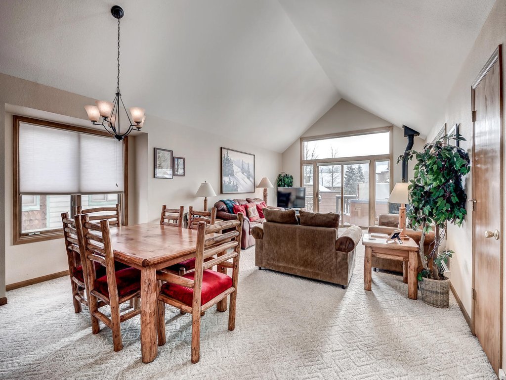 Pitkin Townhome 704 Vacation Rental in Colorado - RedAwning