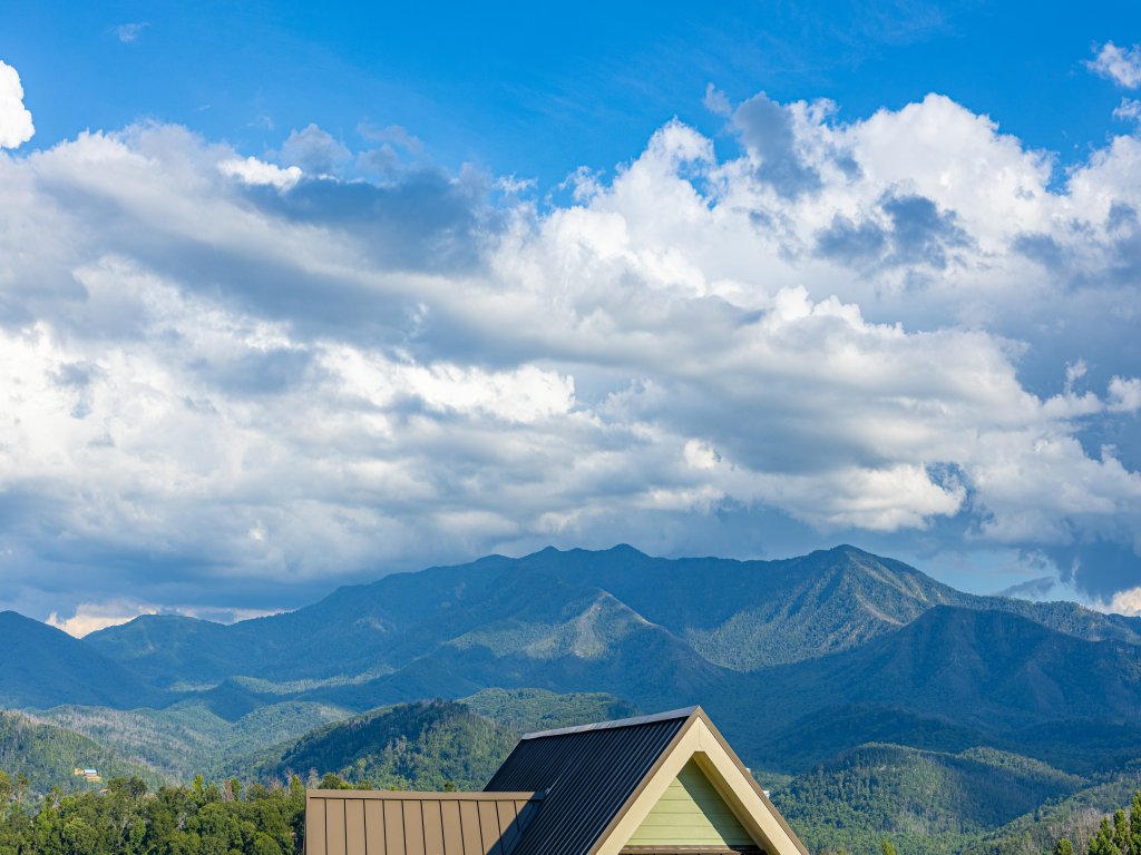 A+ Amazing Views Cabin with Grill Area Vacation Rental in Gatlinburg - RedAwning