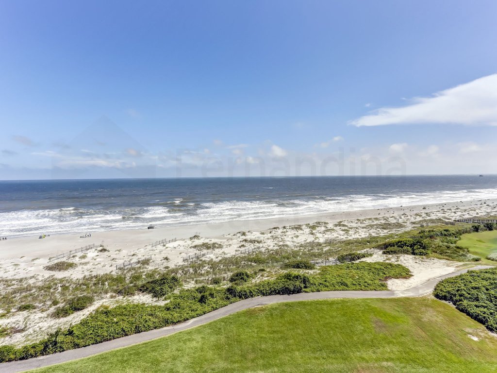 Spacious Oceanfront Penthouse Villa Vacation Rental in Fernandina Beach - RedAwning