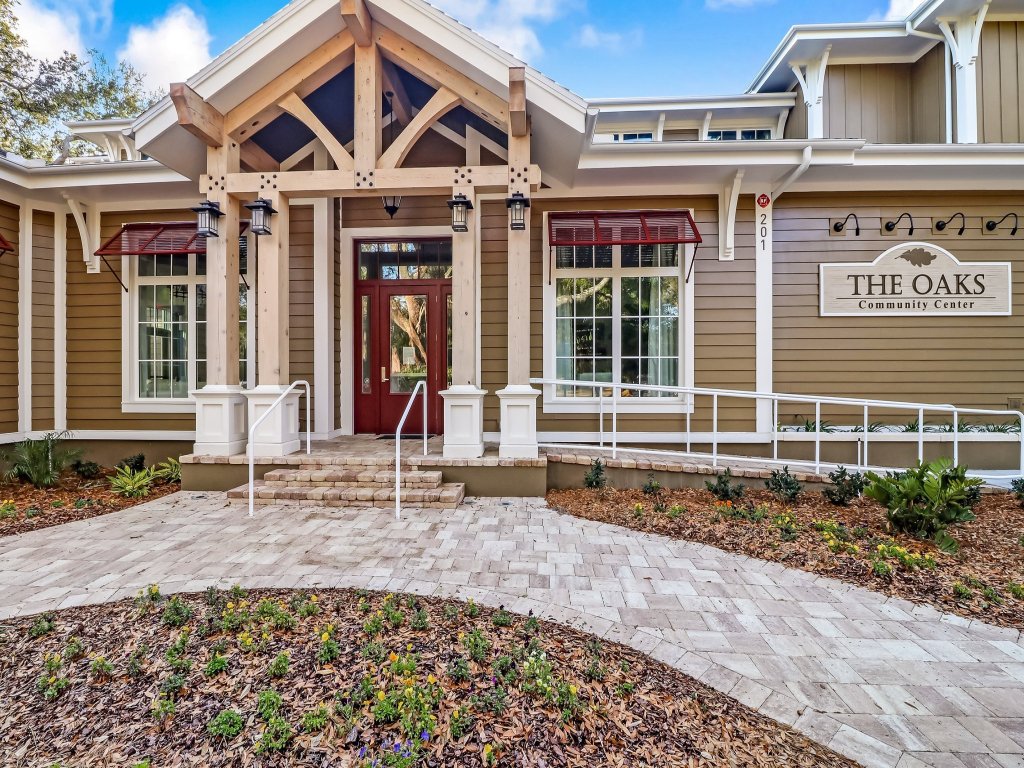 Spacious Oceanfront Penthouse Villa Vacation Rental in Fernandina Beach - RedAwning