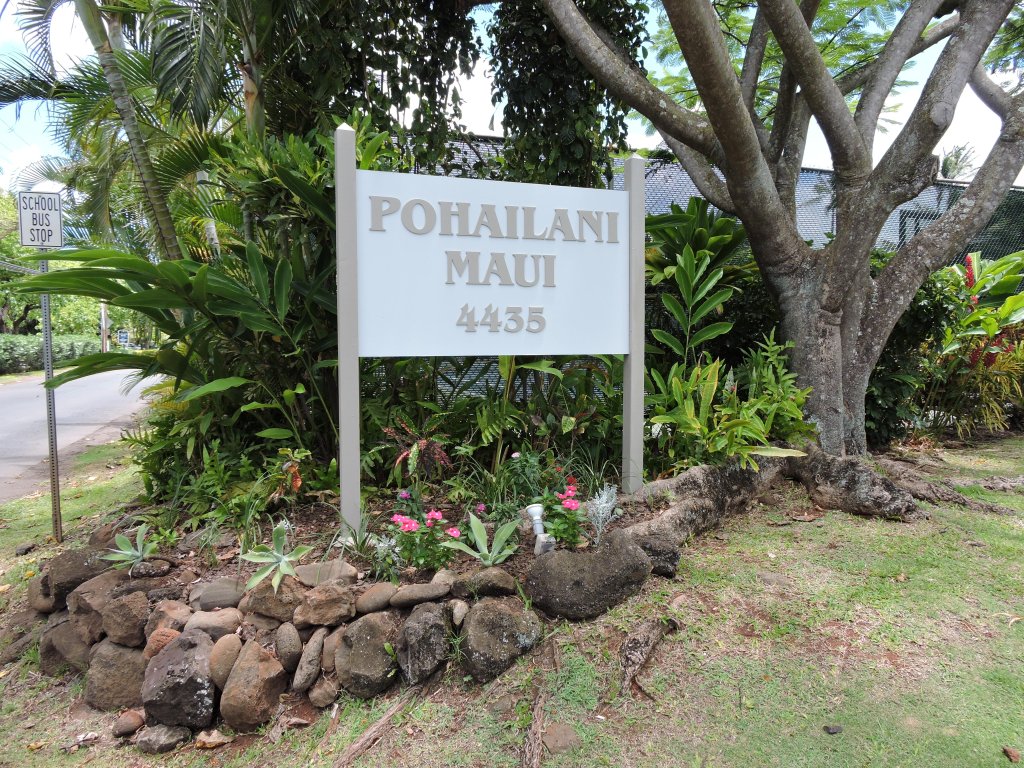 Pohailani #102 Vacation Rental in Lahaina - RedAwning