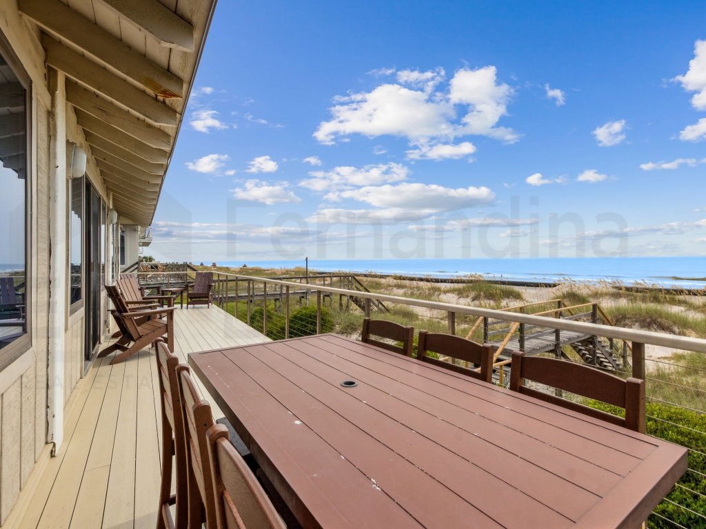 Oceanfront Pet Friendly Unit Vacation Rental in Fernandina Beach - RedAwning