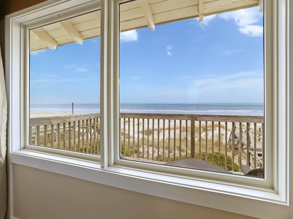 Oceanfront Pet Friendly Unit Vacation Rental in Fernandina Beach - RedAwning