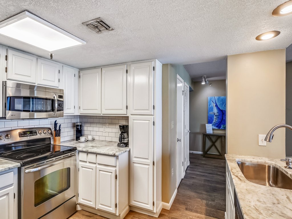 WVT 604 is a Beautiful 3 BR 2 Ba with a Boat Slip Vacation Rental in Destin - RedAwning