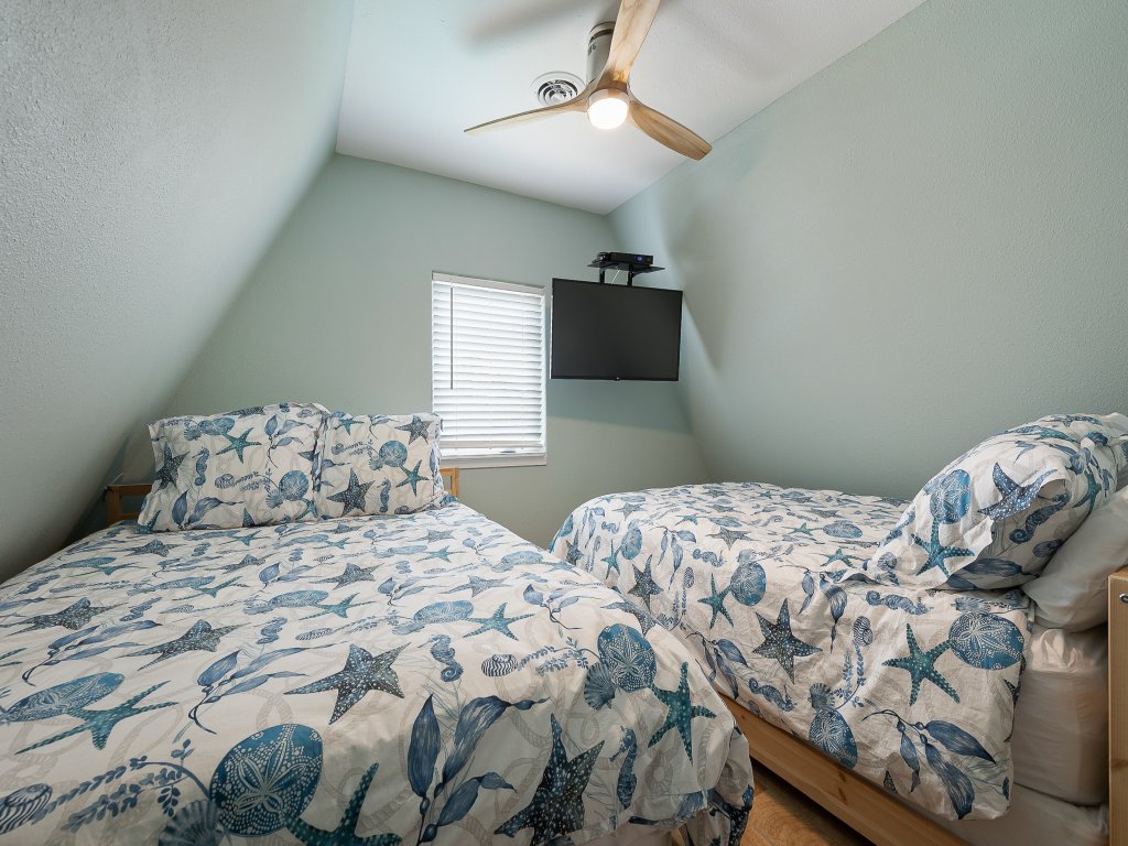 117 E. Bahama Vacation Rental in South Padre Island - RedAwning