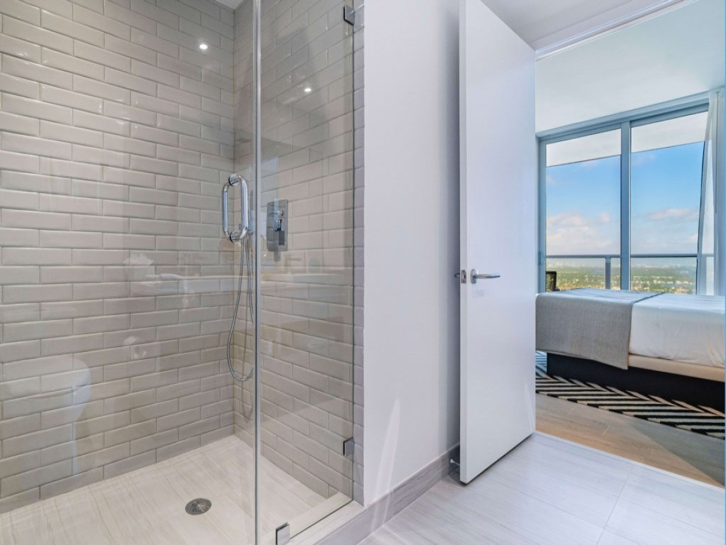 Private 2BR Bay/Ocean Views at Hyde Beach House Vacation Rental in Florida - RedAwning
