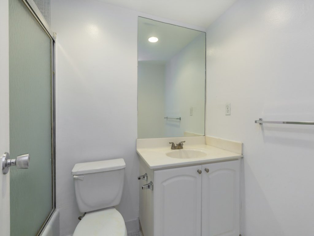 1BR Luxury Suite w/ Balcony at The Tides Hollywood Vacation Rental in Hollywood - RedAwning