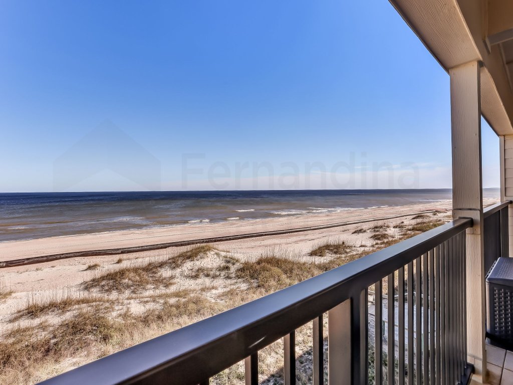 Coral Sands Beautiful Condominium Vacation Rental in Fernandina Beach - RedAwning