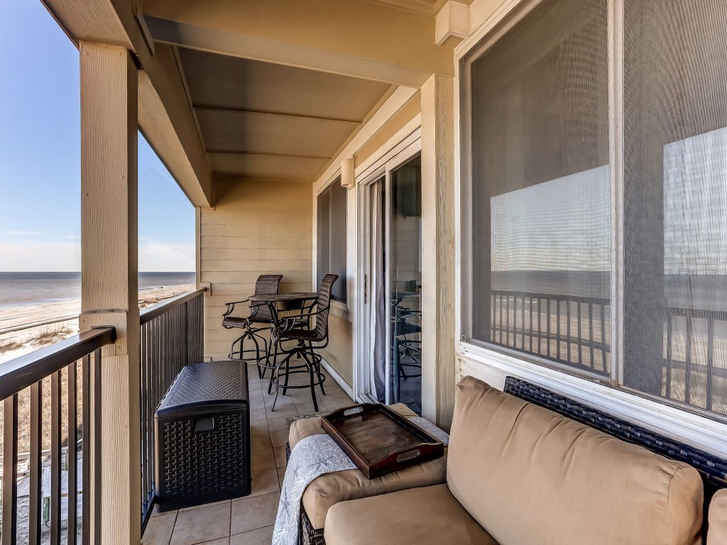 Coral Sands Beautiful Condominium Vacation Rental in Fernandina Beach - RedAwning