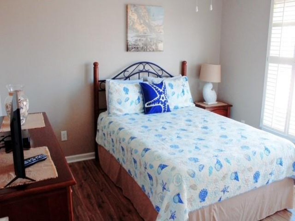 Reel Blessed / 216 Ocean Blvd West Vacation Rental in Holden Beach - RedAwning