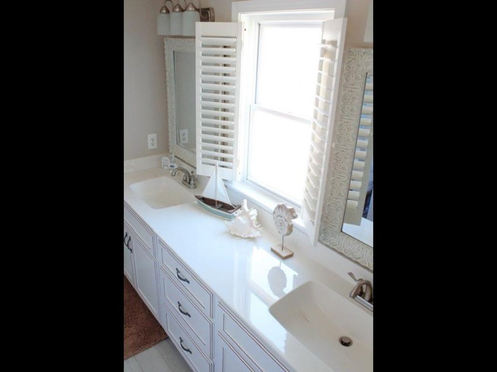 Reel Blessed / 216 Ocean Blvd West Vacation Rental in Holden Beach - RedAwning