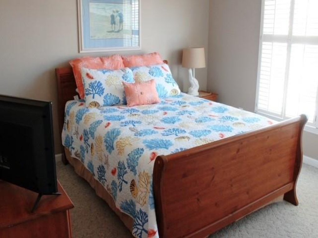 Reel Blessed / 216 Ocean Blvd West Vacation Rental in Holden Beach - RedAwning