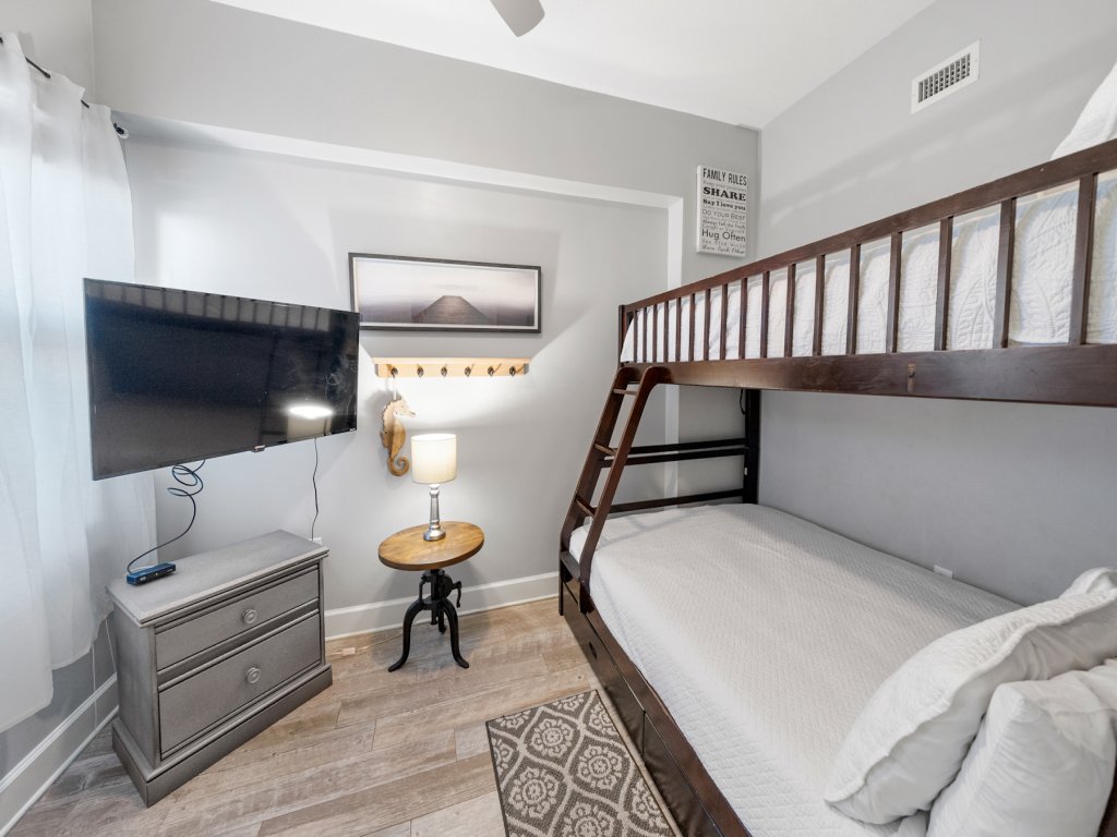 Sea-horsey Retreat Vacation Rental in Panama City Beach - RedAwning