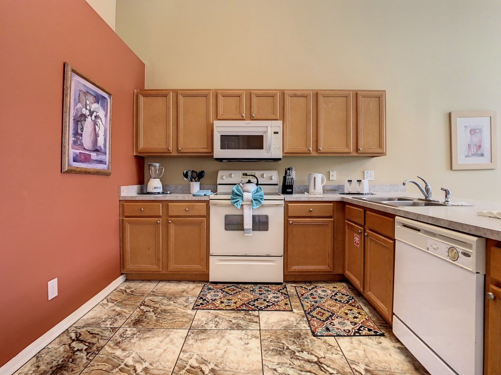 Emerald Island Resort 4 bed 3 bath with pool/spa Vacation Rental in Kissimmee - RedAwning
