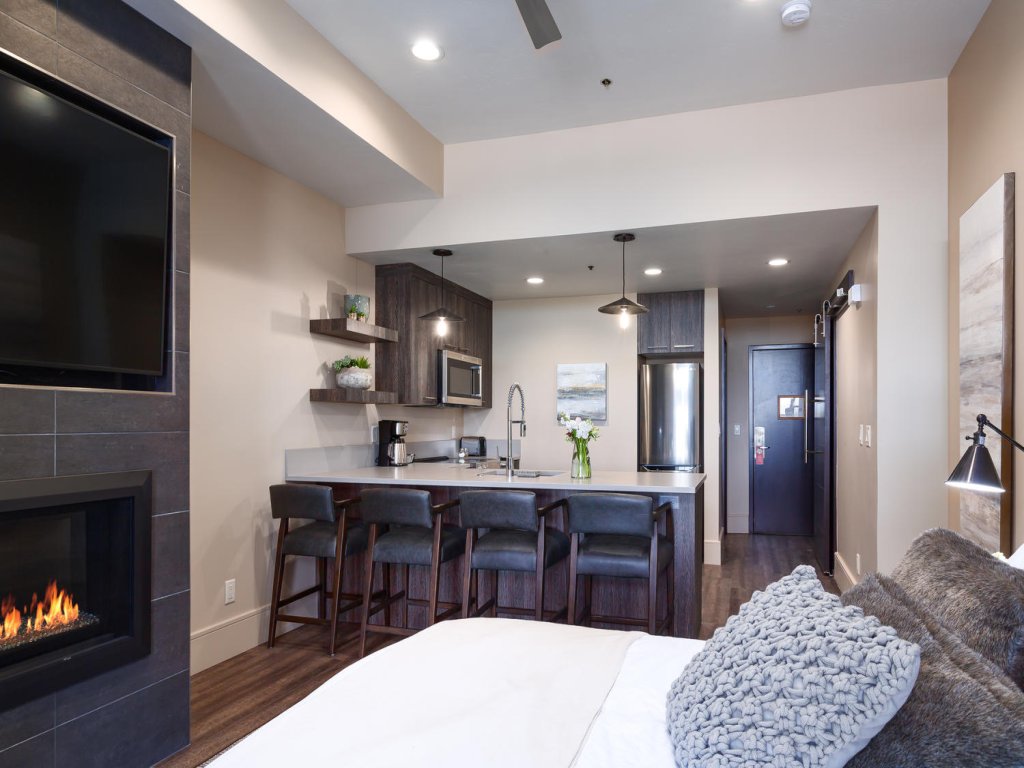 Steps to Skiing Modern Park City Base Retreat 151 Vacation Rental in Park City - RedAwning