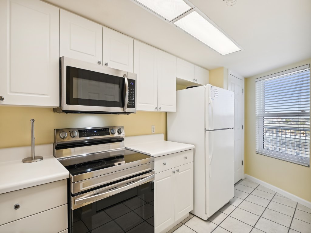 Seacrest 504 is a Gulf Front 2 BR on Okaloosa Island Vacation Rental in Fort Walton Beach - RedAwning