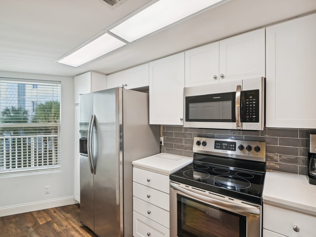 Seacrest 301B is a 2 BR Gulf front on Okaloosa Island Vacation Rental in Fort Walton Beach - RedAwning
