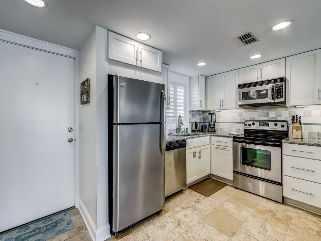 Kid Friendly Condo with Stunning View of the Atlantic Vacation Rental in Fernandina Beach - RedAwning