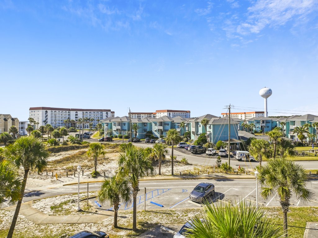 Seacrest 405 is 2 BR Gulfview on Okaloosa Island Vacation Rental in Fort Walton Beach - RedAwning