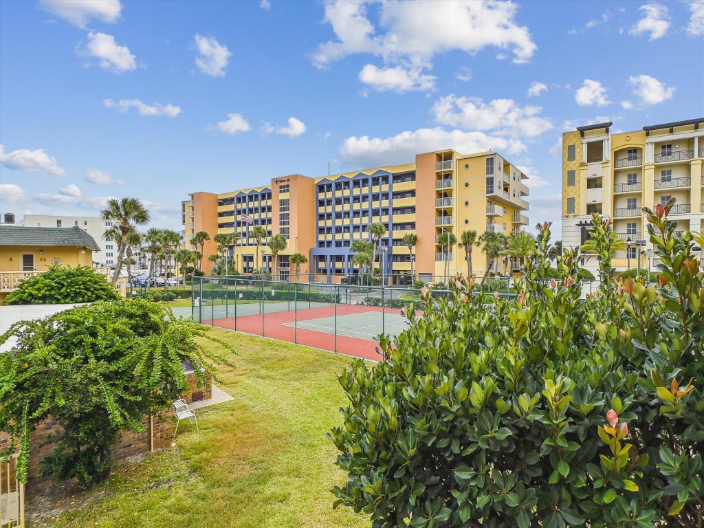 Venus 219 - 2nd Floor 1 BR on Okaloosa Island with easy beach access Vacation Rental in Fort Walton Beach - RedAwning