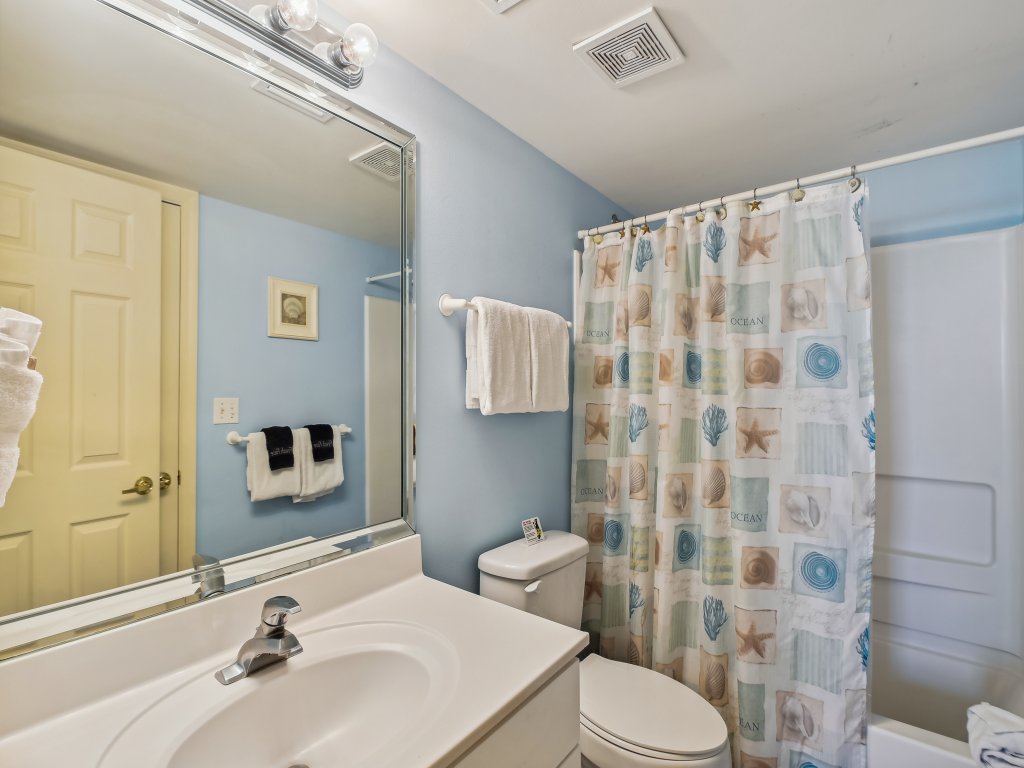 Seacrest 502 is a 2 BR Gulf Front on Okaloosa Island Vacation Rental in Fort Walton Beach - RedAwning
