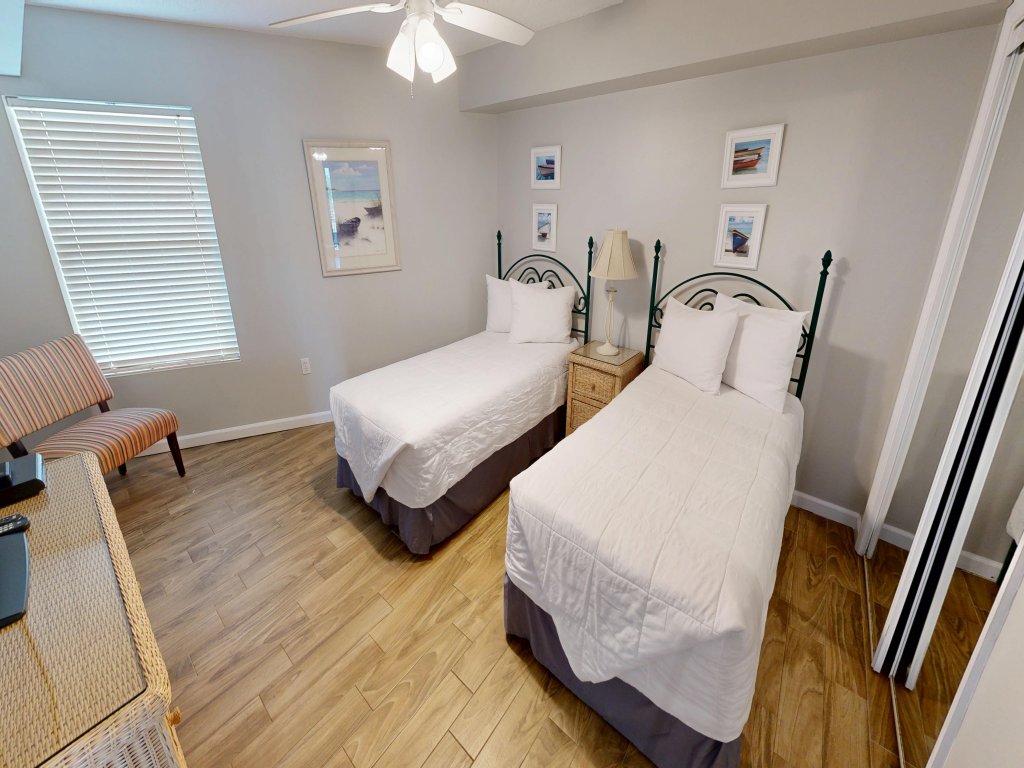 SeaCrest 204 Vacation Rental in Fort Walton Beach - RedAwning