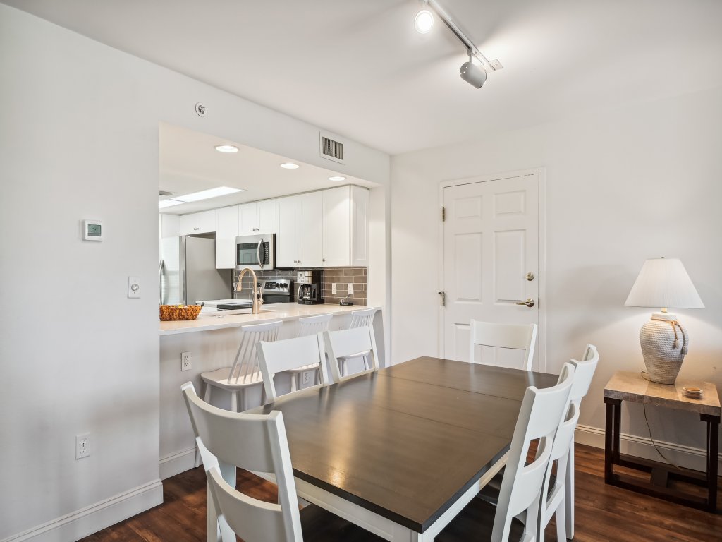 Seacrest 301AB is a 3 BR Gulf front on Okaloosa Island Vacation Rental in Fort Walton Beach - RedAwning