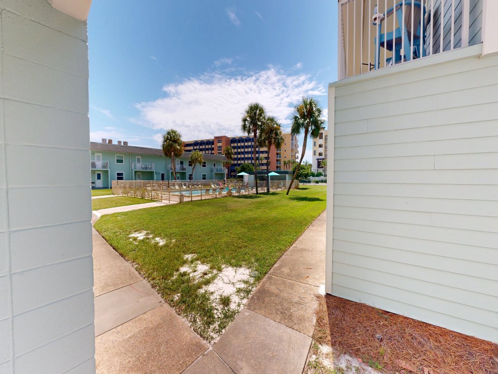 Venus 112 - Ground Floor 2 BR easy access to the beach and pool Vacation Rental in Fort Walton Beach - RedAwning