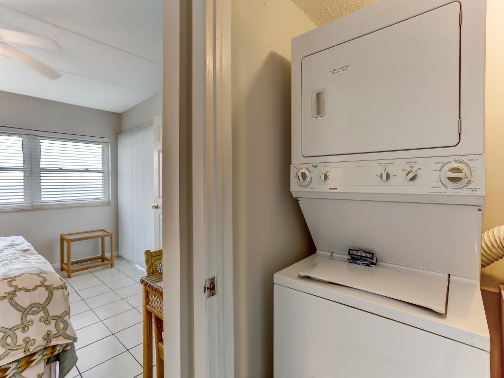 Condo with Atlantic View from Private Patio, Short Walk to the Beach Vacation Rental in Fernandina Beach - RedAwning