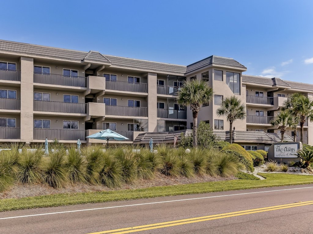 Renovated Seaside Condo with Gorgeous View of the Ocean Vacation Rental in Fernandina Beach - RedAwning