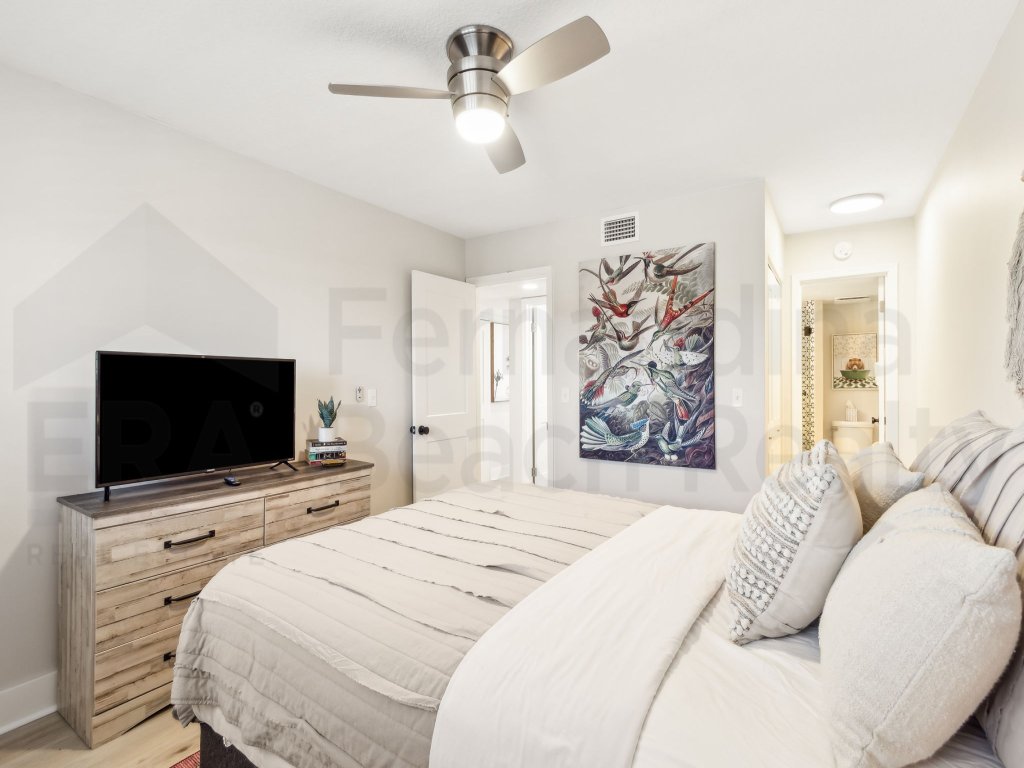 Brilliantly Decorated Condo for Your Perfect Beach Escape Vacation Rental in Fernandina Beach - RedAwning